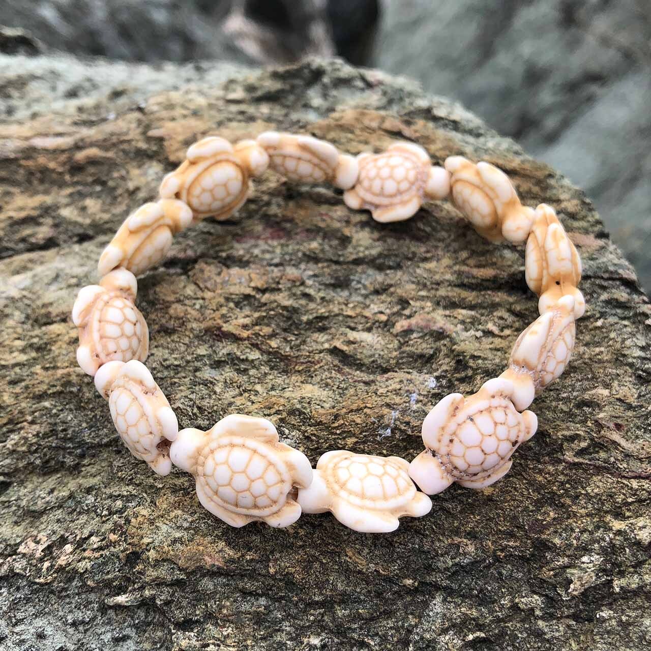 Shell Turtle Stretch Bracelet