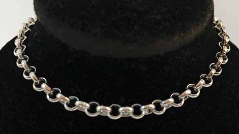 Rolo Chain on black bust