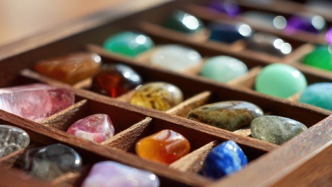 Crystal Tray Selection